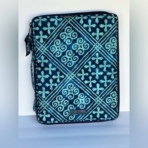 Vera Bradley Tablet Tamer Organizer Case Sleeve Bag in Cuban Tiles Blue/green